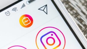 Приветственное сообщение в Instagram: как настроить и примеры