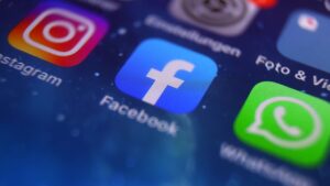 Как связать аккаунт Instagram и Facebook