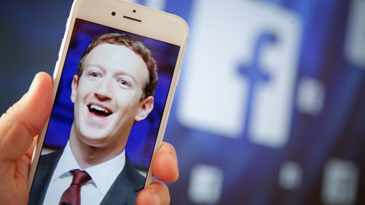 Как удалить рекламный аккаунт в Facebook