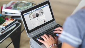 Как обратиться в поддержку Facebook по рекламе