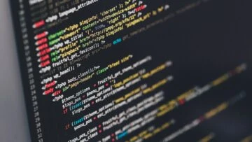 Топ-5 нейросетей, которые пишут код вместо программиста