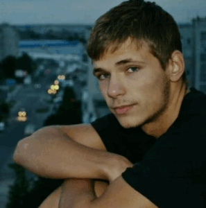 Евгений Жаровцов